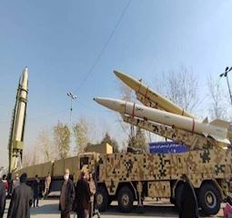 İranın raket bacarığının bir hissəsi nümayiş olunub