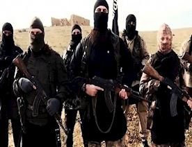 İŞİD-Mosulda-qadın-və-uşaqları-qətlə-yetirib-dirəkdən-asdı