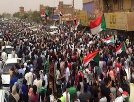 Sudanda-etirazçılar-hava-limanının-fəaliyyətini-dayandırıblar
